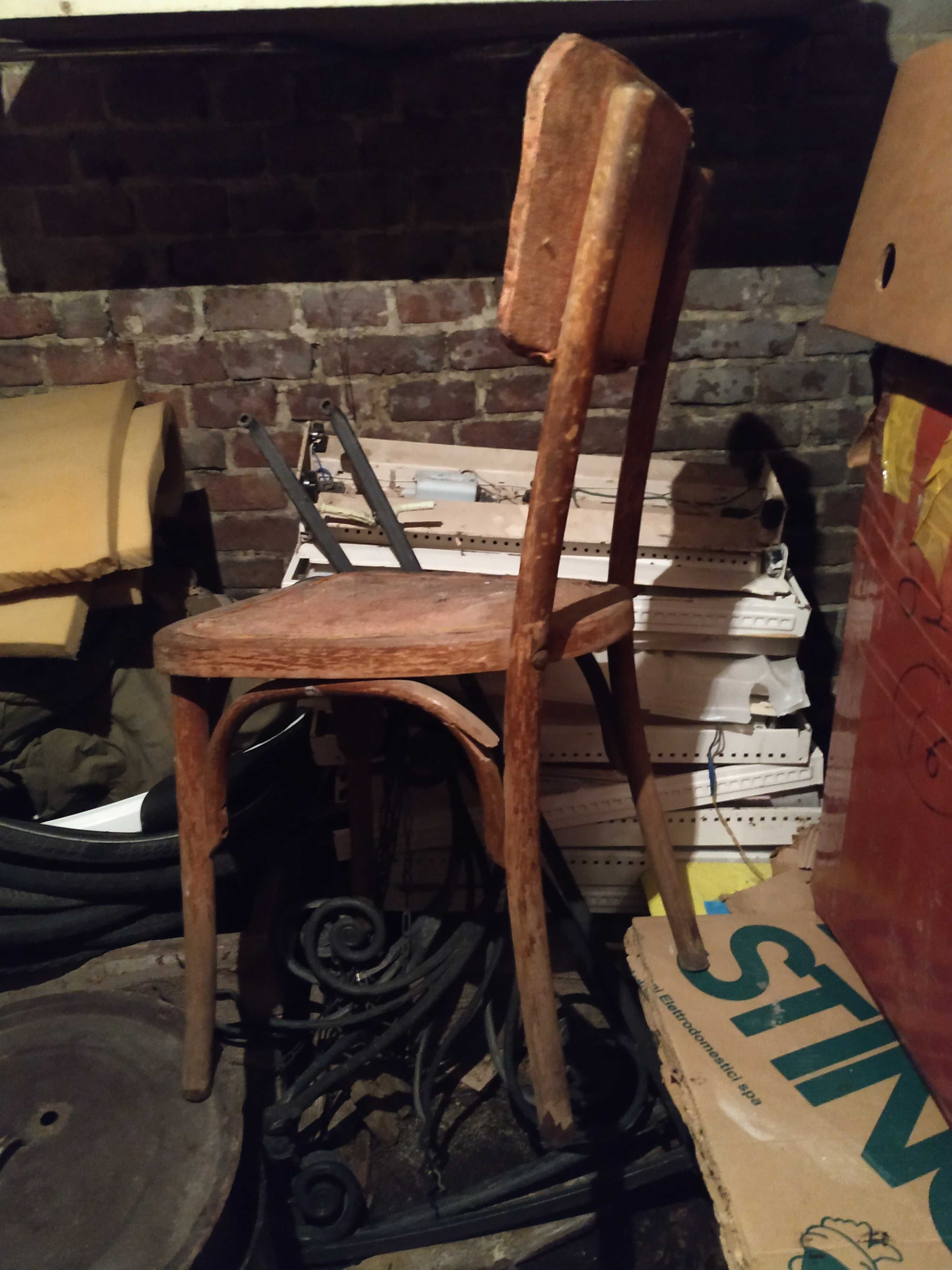 Комплект крісел дерев'яних з гнутого дерева під реставрацію