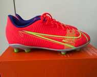 Chuteiras Nike Mercurial