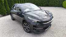 Kia XCeed Salon Polska. Max Wyposażone8