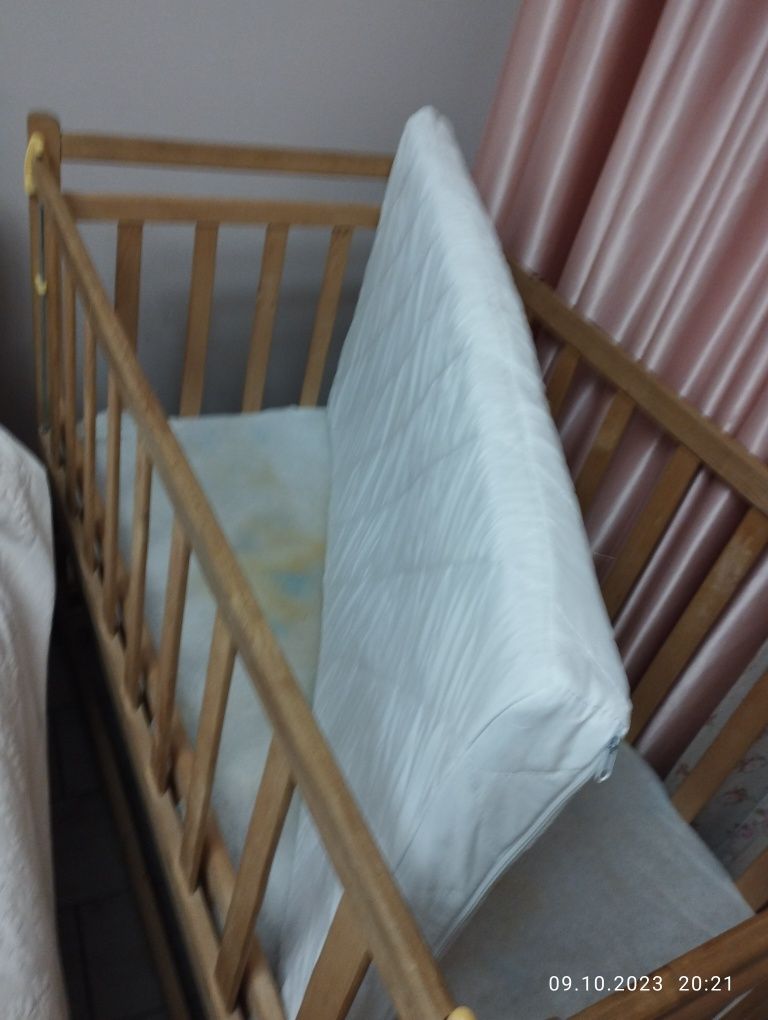 Кровать детская с матрасом 60шир*120дл выс 95 см