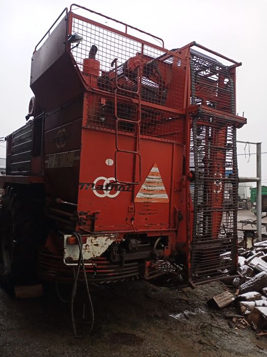 Комбайн бурячний