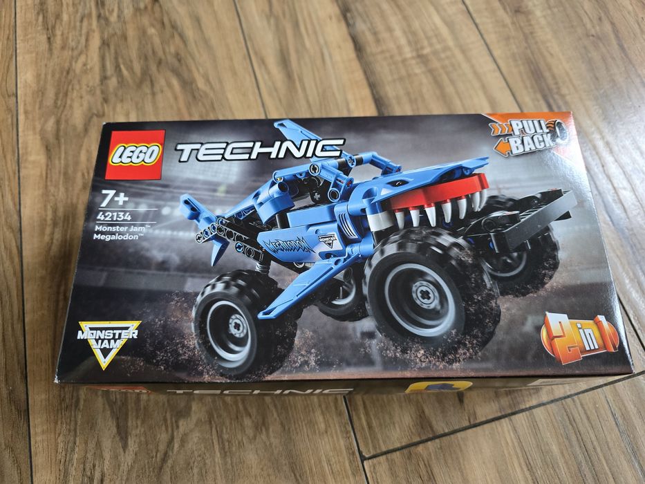 LEGO Technic 42134 MONSTER MEGALODON rekin ryba
