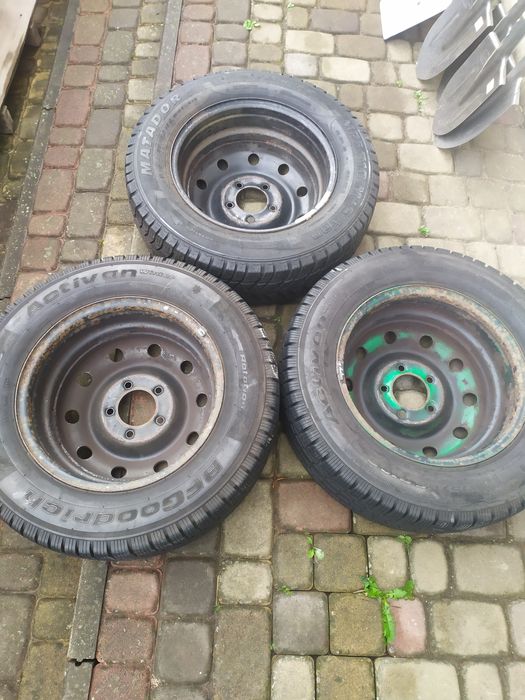 Диски 5/130 r16 et66 цо89.1 Рено мастер шини 215/65 r16c зима грузова