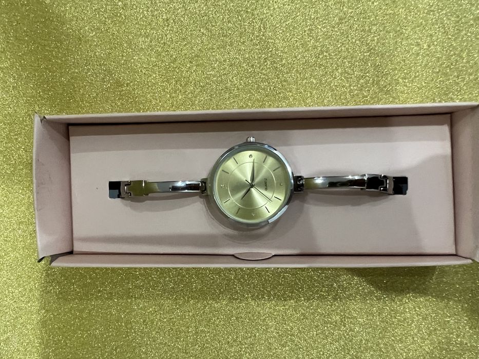 Nowy zegarek Oriflame