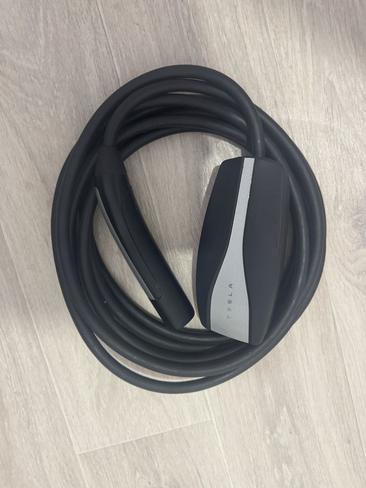 Оригінальна зарядка Tesla model Y,3,S,X 32ампера зарядка Тесла