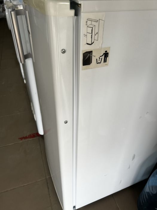 Холодильник малий candy