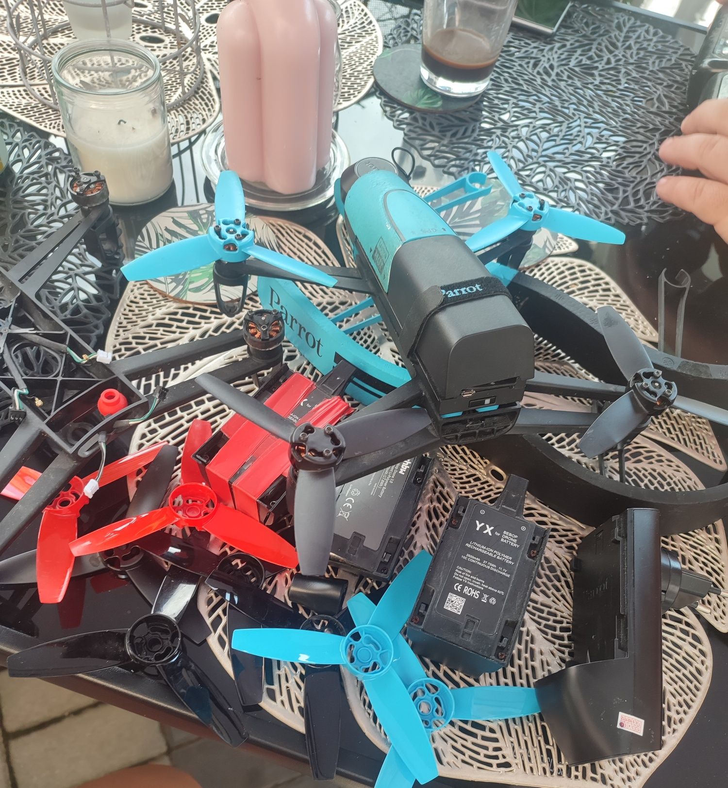 Dron Parrot seria 1