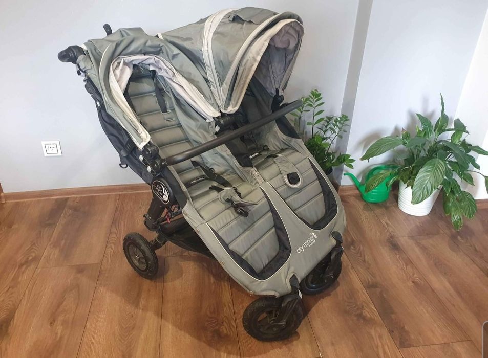 Wózek bliźniaczy Baby jogger city mini double GT