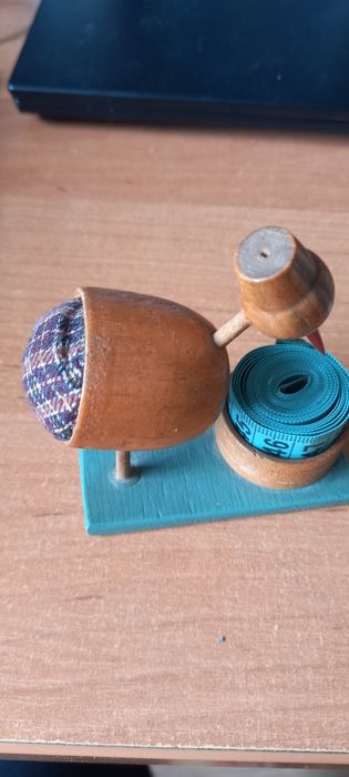 Igielnik gadżet kolekcjonerski PRL