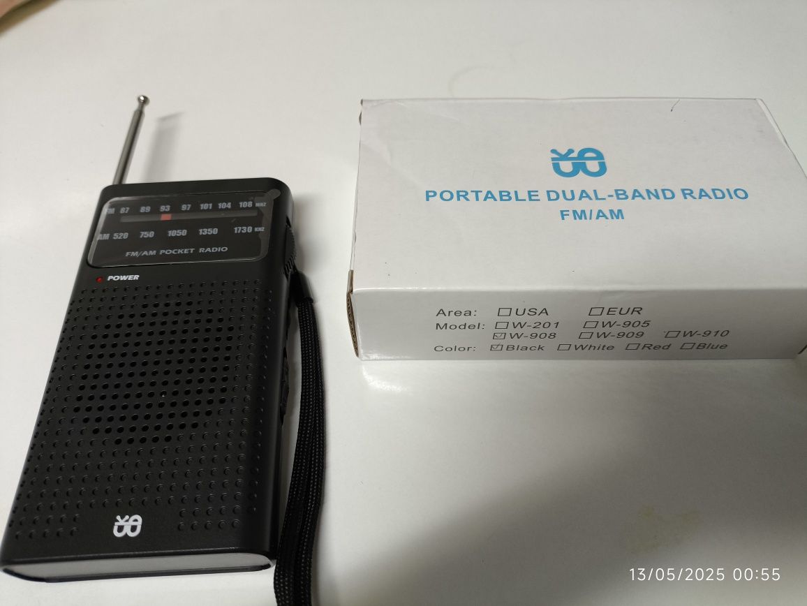 Rádio de mão portátil Novo