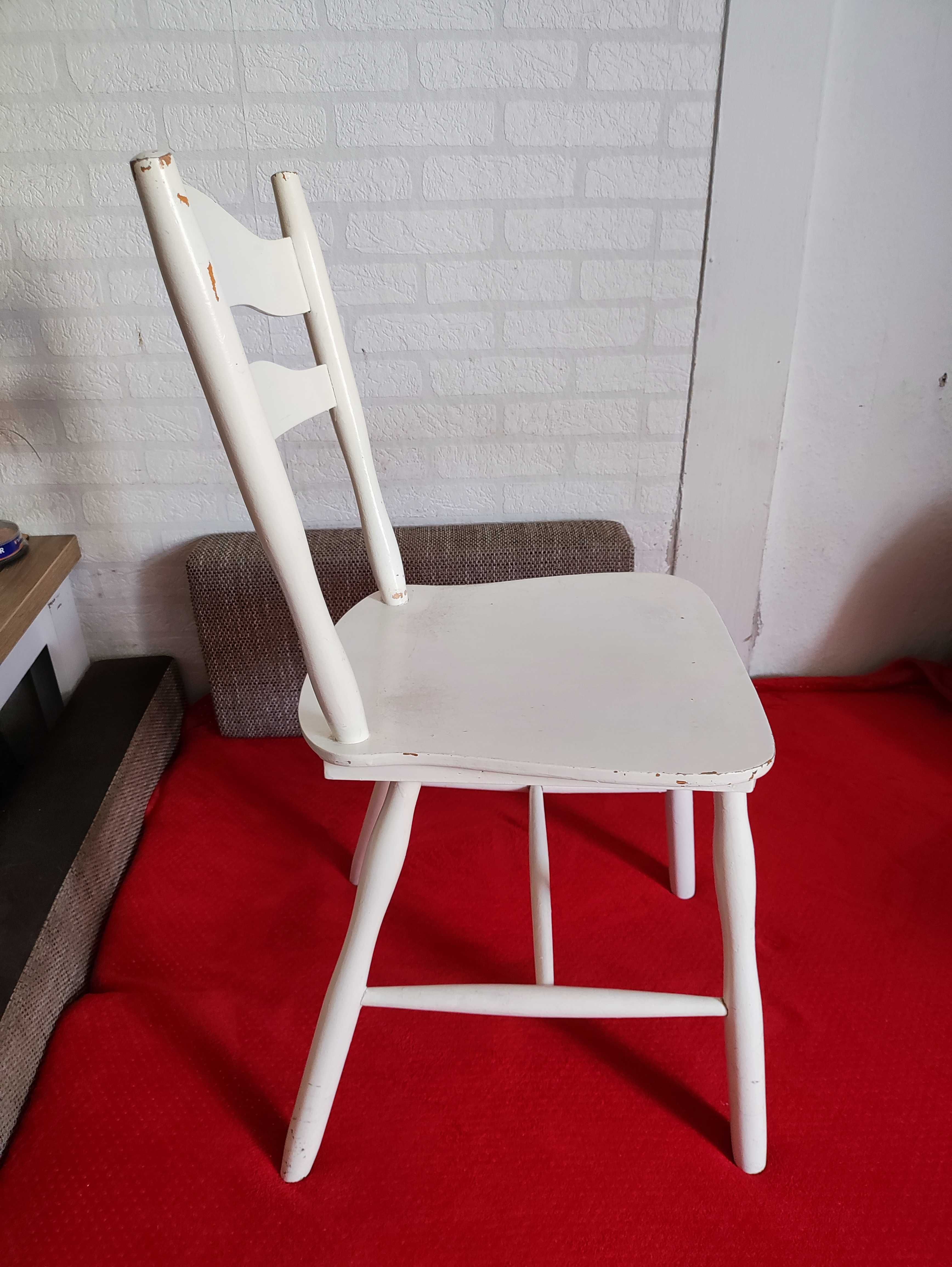 Krzesło Drewniane Białe Kuchenne z oparciem z drewna Krzesełko