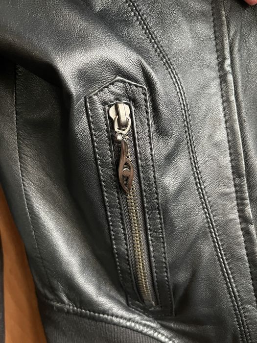 Шкіряна косуха, приталена