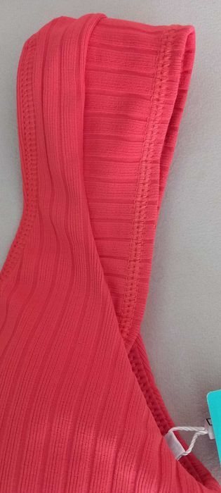 Top de biquini coral Seafolly novo com etiquetas T34