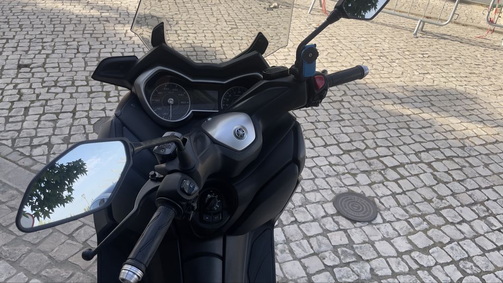 Yamaha Xmax 125