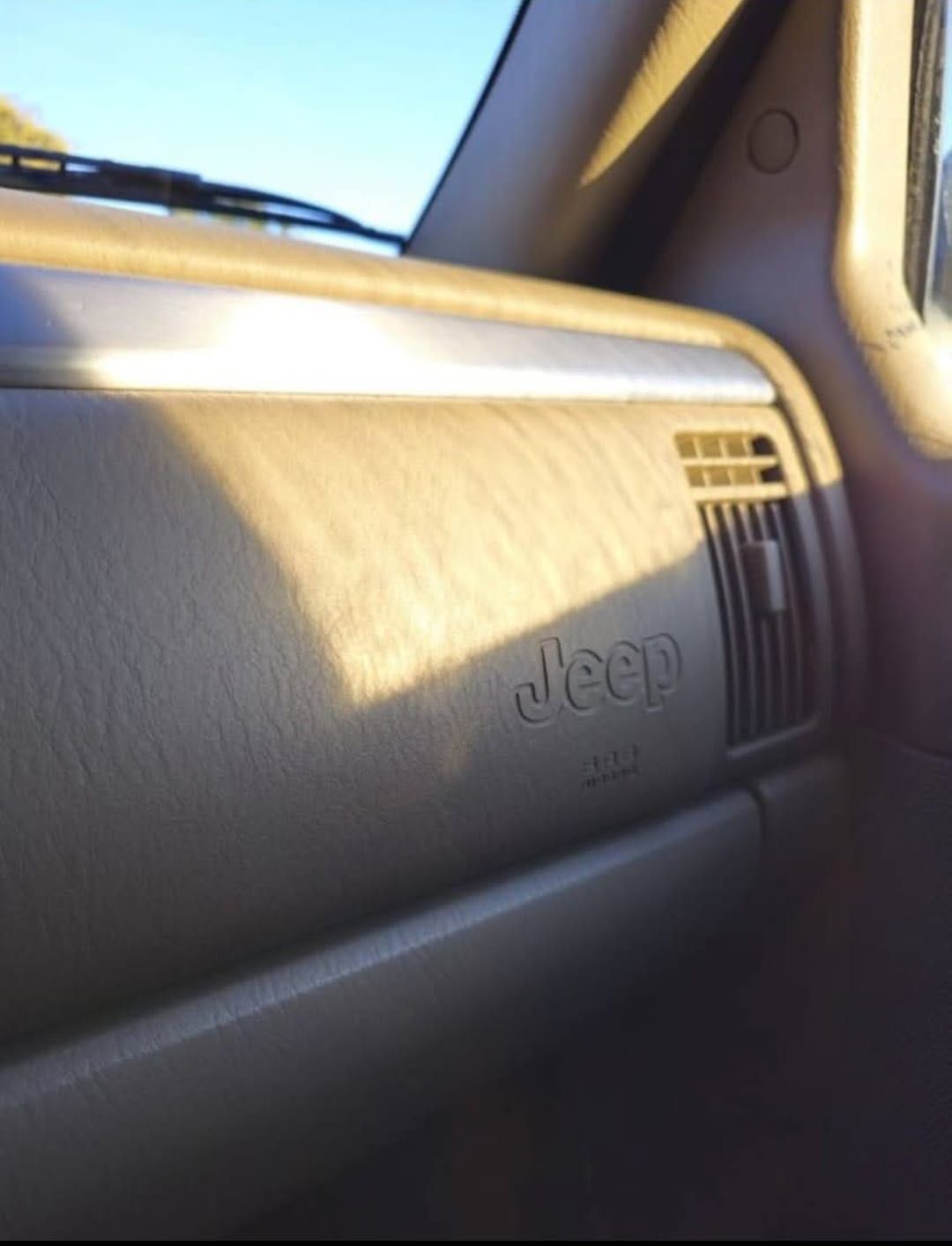 Jeep Grand Cherokee Laredo 2.7 Crd