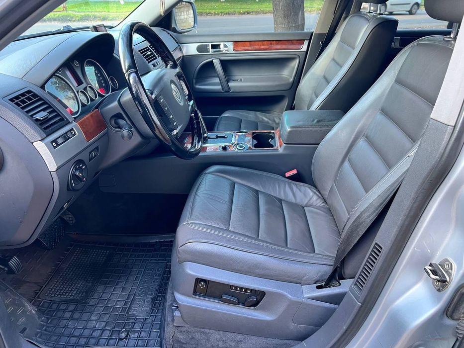 Volkswagen Touareg 3,0AT diesel