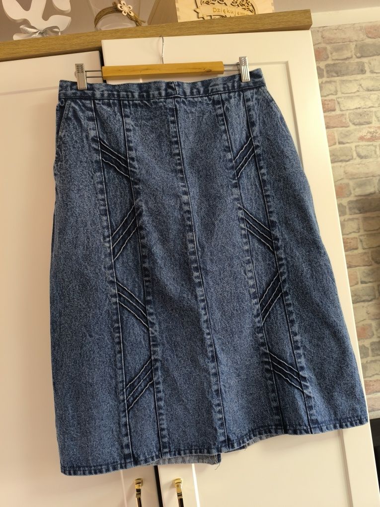 Jeansowa spódniczka midi stylowa i ponadczasowa - rozmiar XL