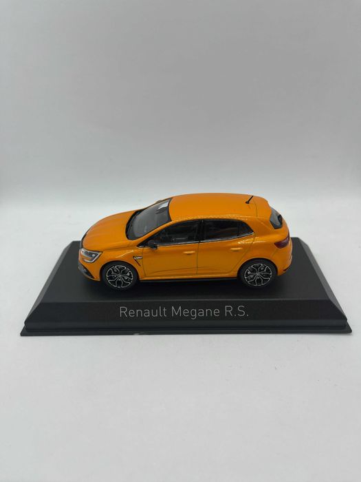 NOREV Renault Megane RS 2017 orange 517726  1:43 1/43