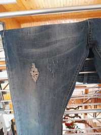 dżinsy modne spodnie  młodzieżowe jeansy dla chłopca, przetarte, 146