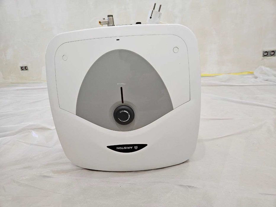 Бойлер Ariston ANDRIS RS 30/3 - 30 літрів