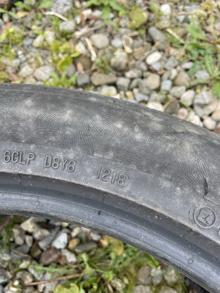 Komplet 275/40 R20