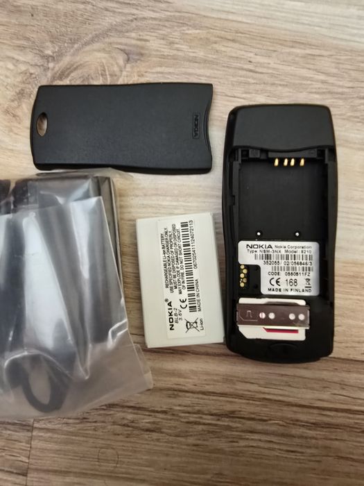 Nokia 8210 Orginalny Odblokowany