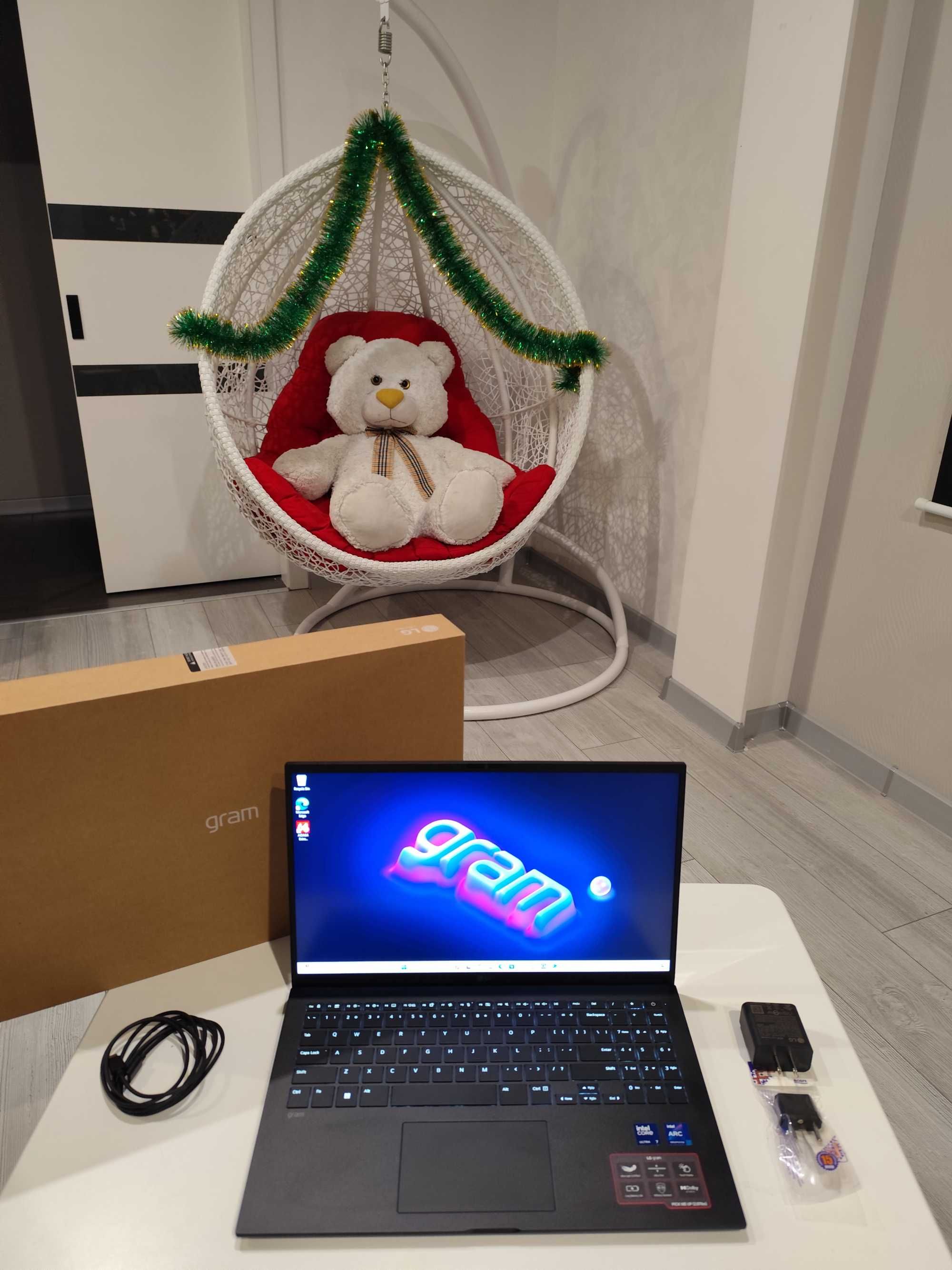 LG gram 15,6" Touch Ultra 7 155H Arc Graphics 16/1TB LDDR5 1,3кг Гаран