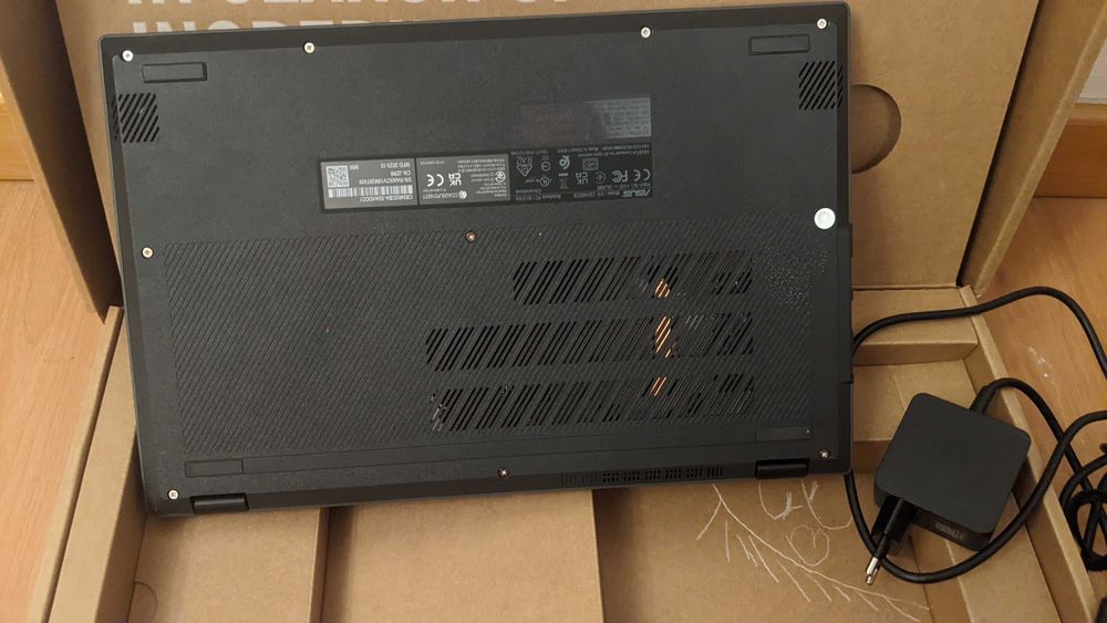 Novo com garantia Portátil Asus Chromebook 8GB | 256GB UFS