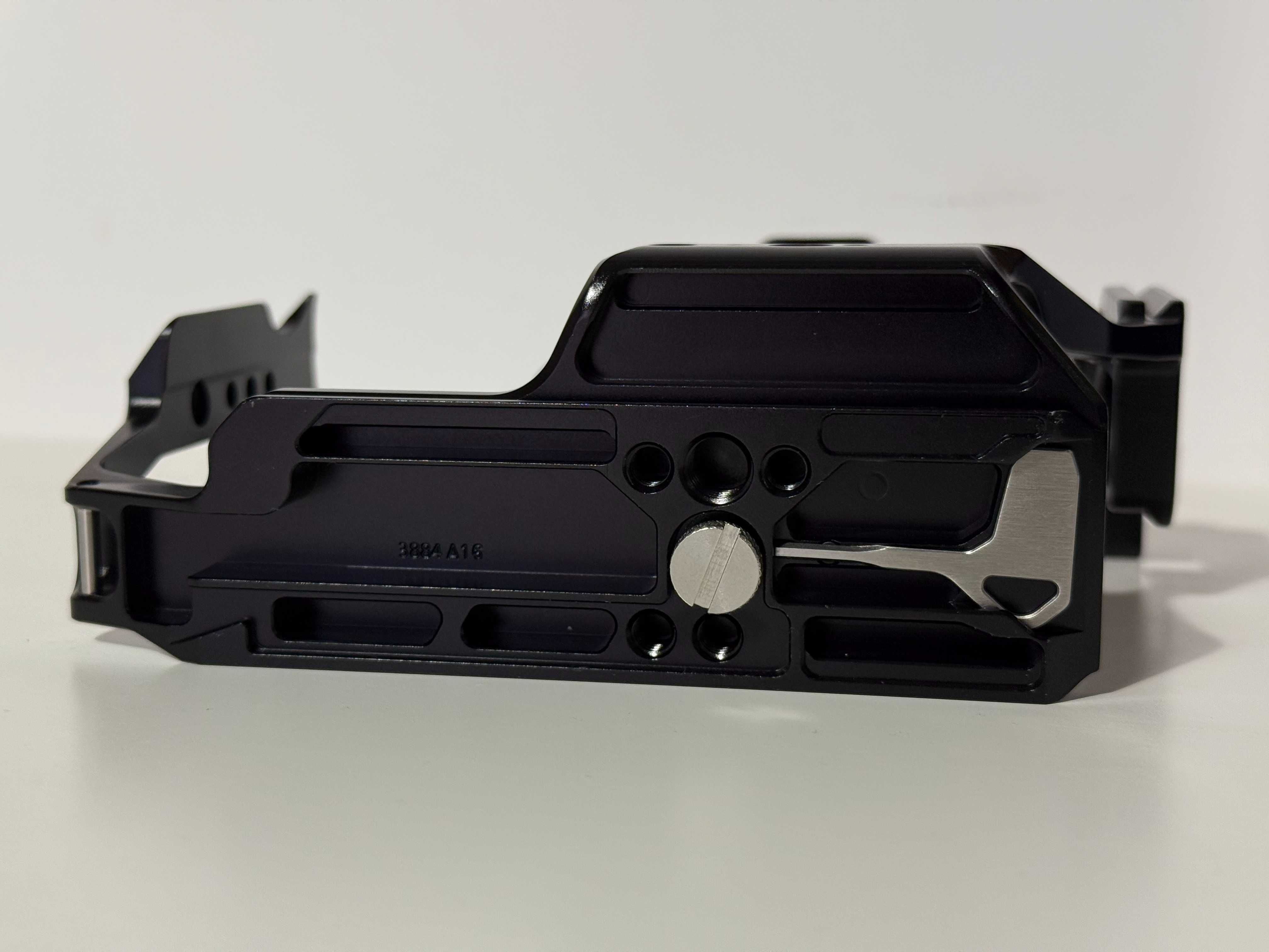 Klatka operatorska SmallRig 3884 do Canon EOS R3 cage