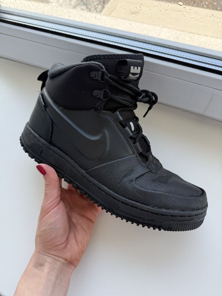 Чоловікі кросівки nike PATH WNTR BLACK BQ4223-001