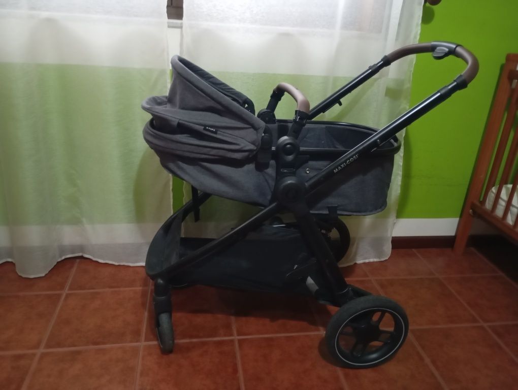 Conjunto cadeira auto + carrinho de passeio maxicosi