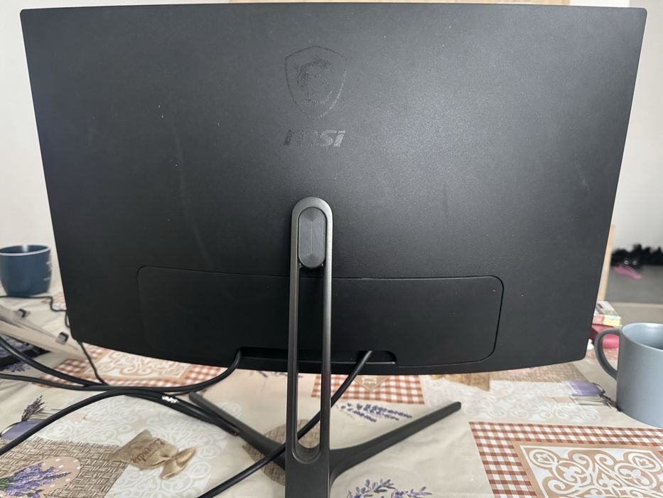 Монітор 24 75hz MSI G241VC curved