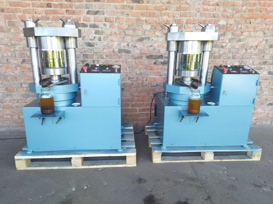 Маслопрес, маслобойня, олійниця 170тонн (сирого, холодного віджиму)