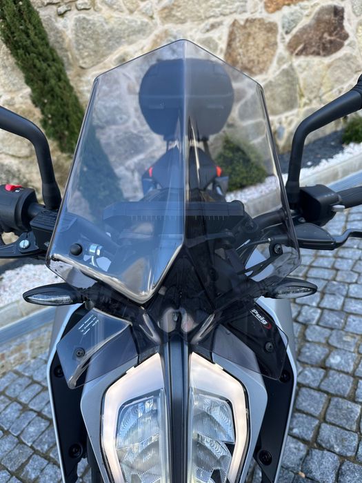 KTM Duke 125 - Ano 2023