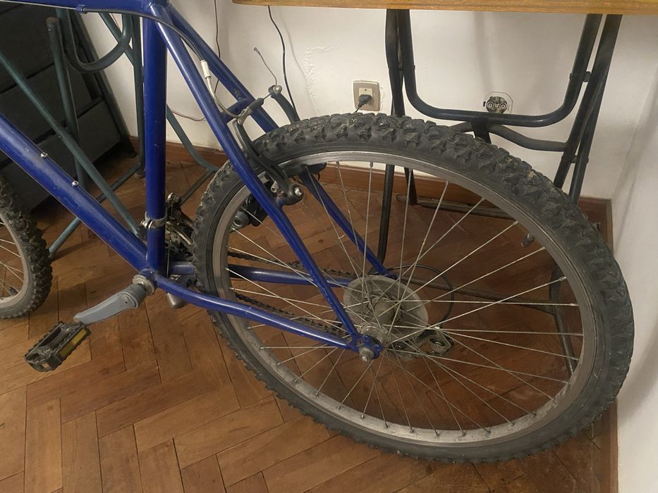 Bicicleta BTT 26’’ - Precisa de revisão na corrente