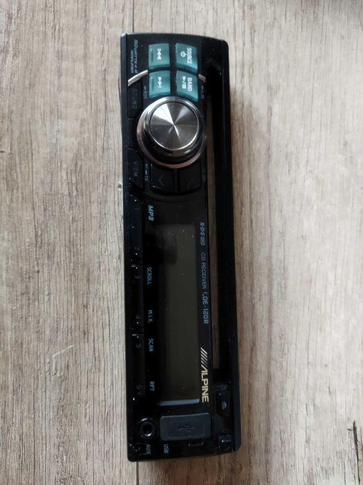 Панель SONY CDX-GT450U,CDX-GT620U,Clarion CZ500,Alpine CDE-120R.