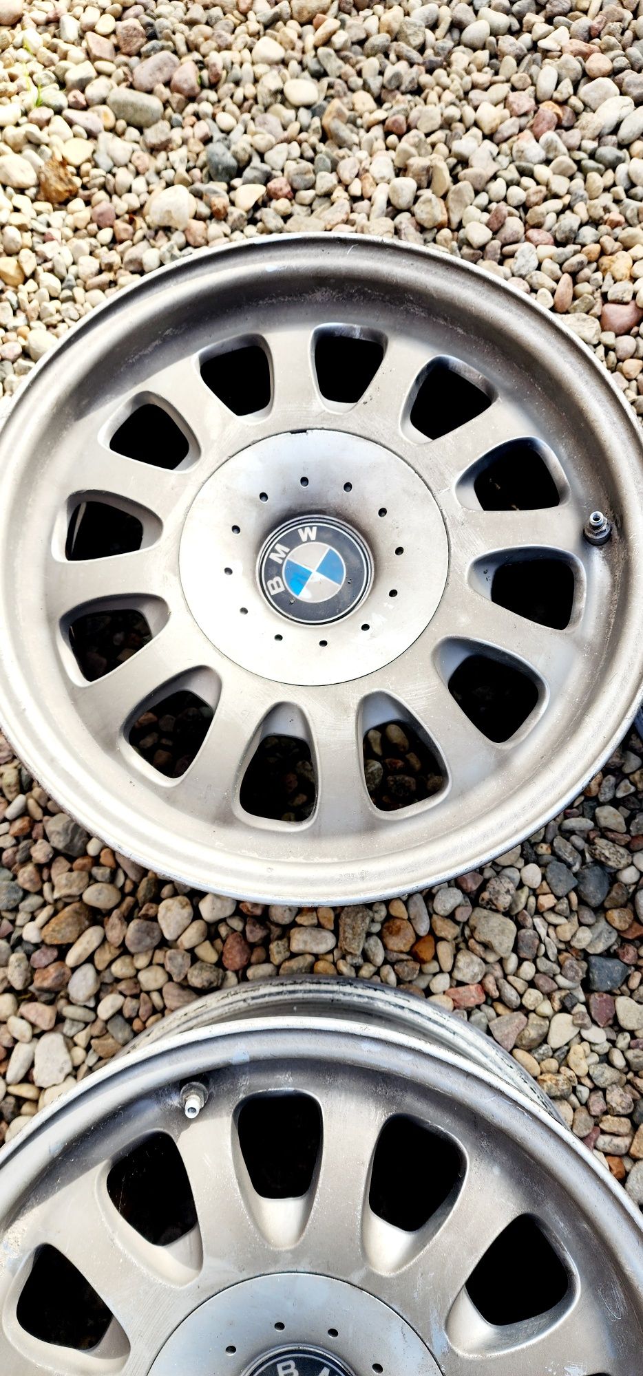 Felgi aluminiowe BMW e39 et20 15'