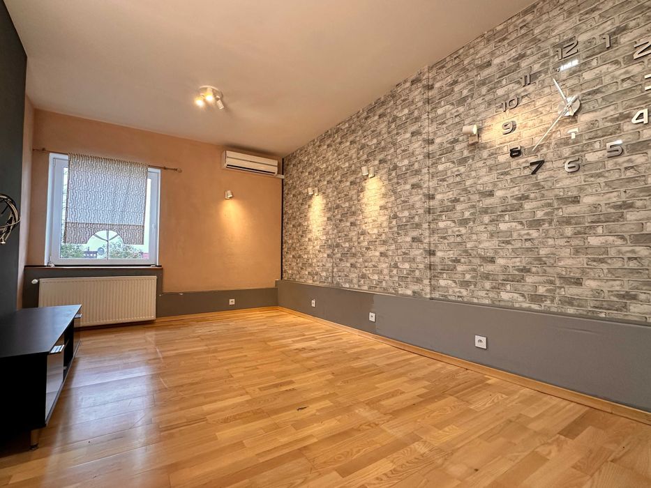 Dom dla ceniących wygodę i oszczędność, 2 niezależne lokale mieszkalne