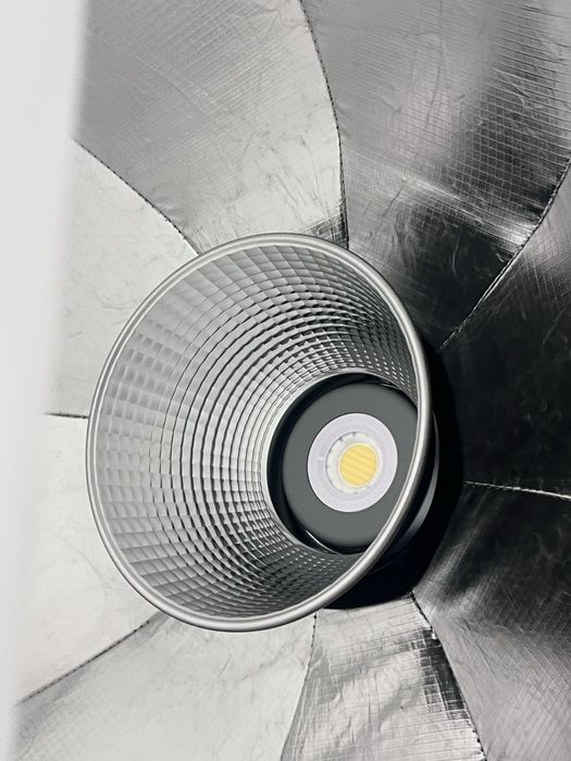 Студійне відео світло amaran 100x