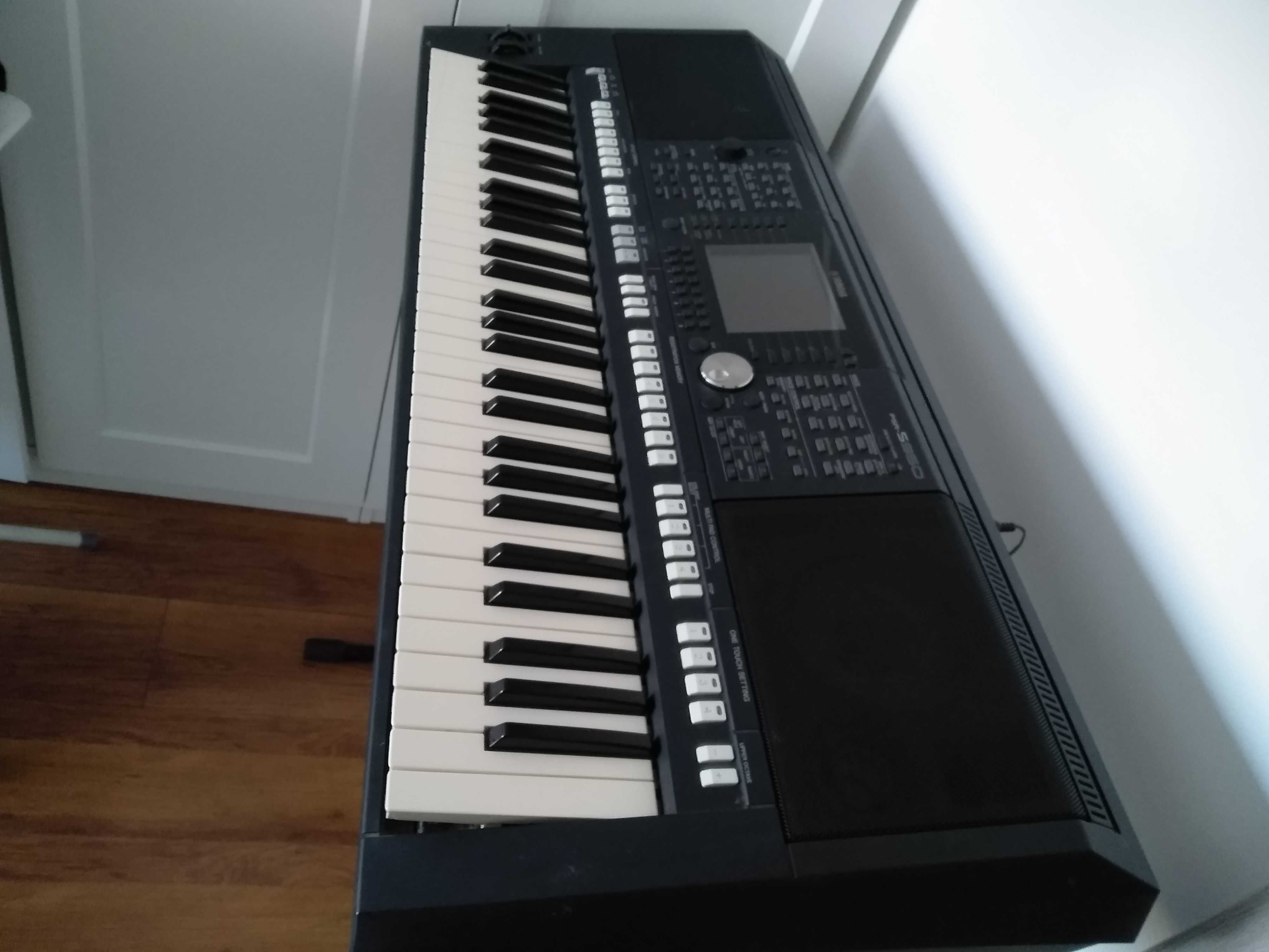 Keyboard Yamaha psr 950