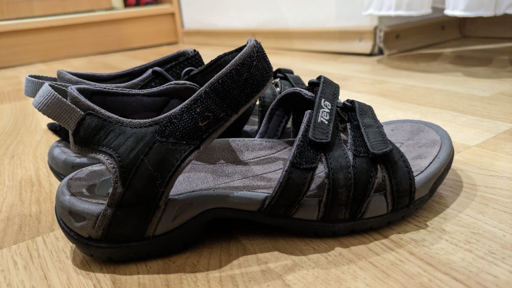 Жіночі сандалі шкіряні Teva Tirra Leather 36 р