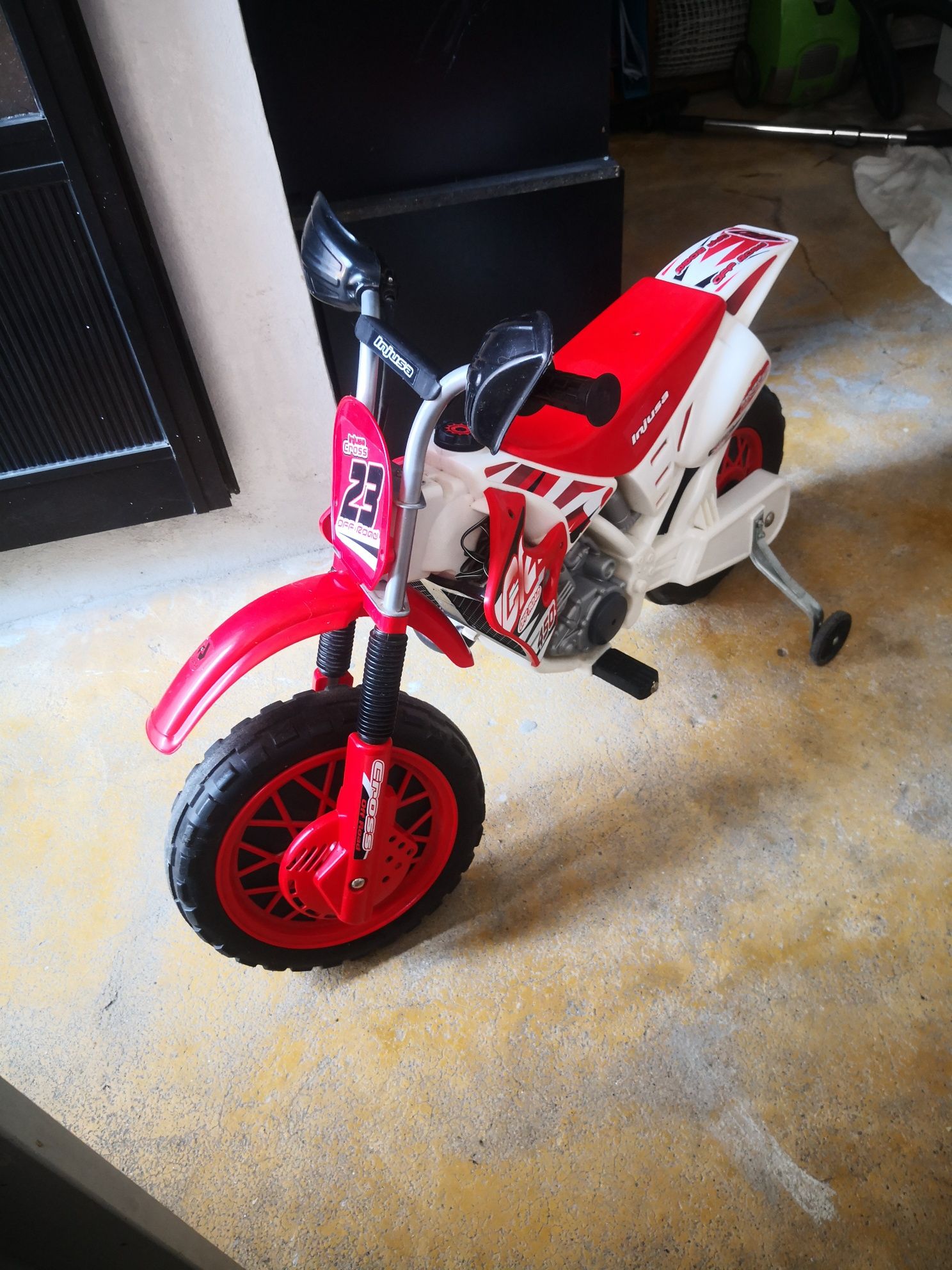 Moto a bateria...