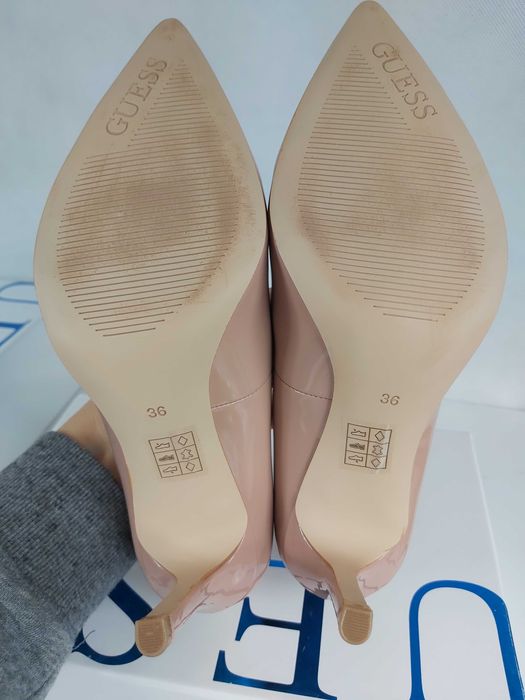 ‼️NOWE czółenka lakierowane GUESS klasyczne nude cieliste 36 a 316 róż