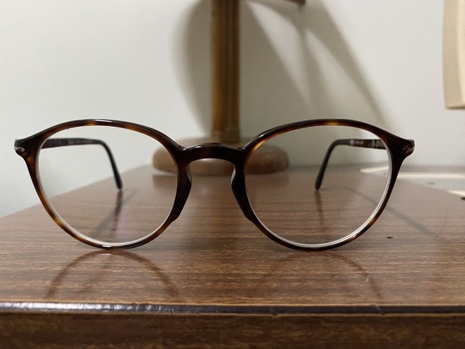 Armaçao de óculos Persol made in italy