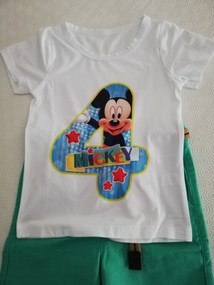 T-shirt Mickey número 4 - a Estrear!