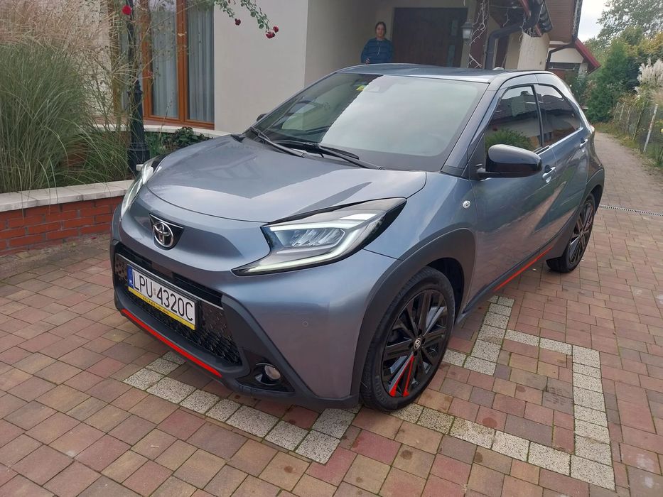 Toyota Aygo X Wersja undercover bogate wyposarzenie