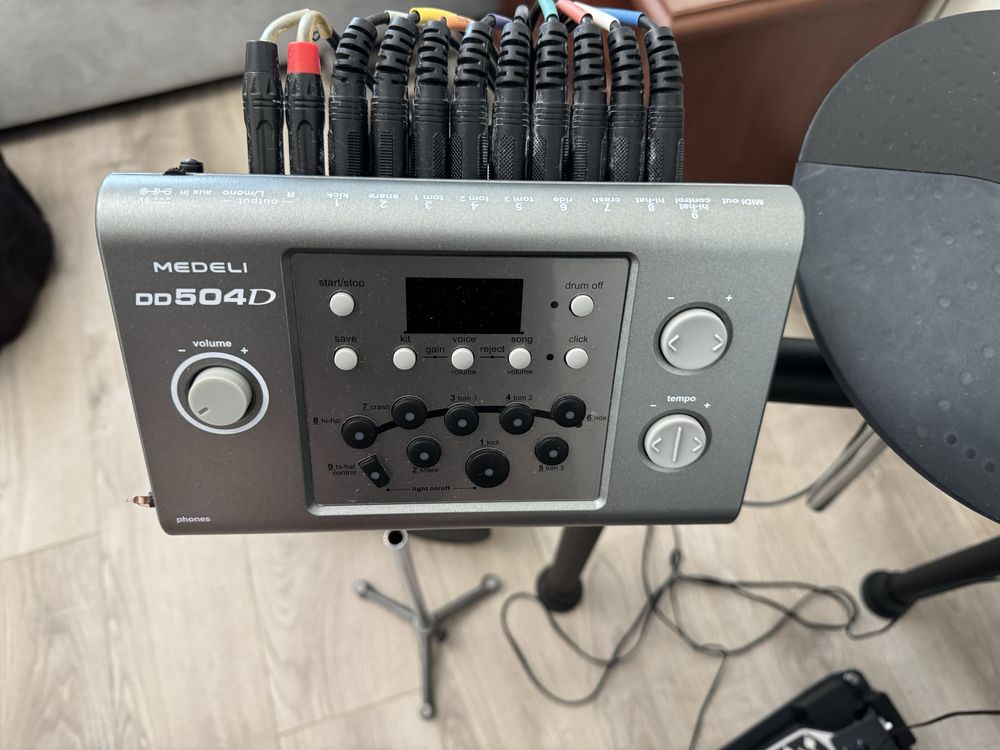 электронная барабанная установка DD Medeli 504 D