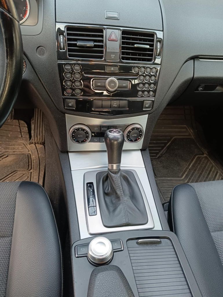 Sprzedam Mercedes C 200. 1,8 kompresor Avantgarde