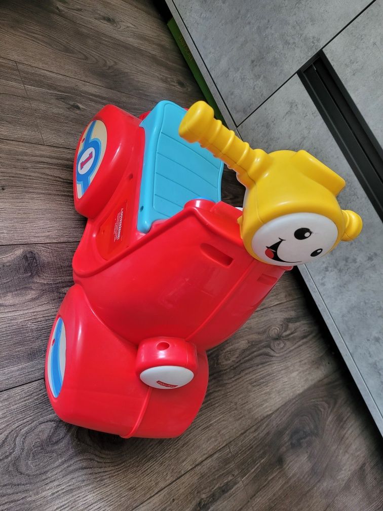 Skuterek Fisher Price