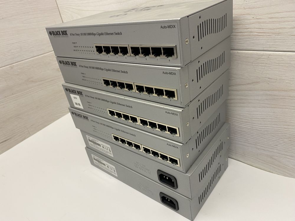 Мережевий комутатор BLACK BOX LBS209AE-R2 – 8x Gigabit, вживаний